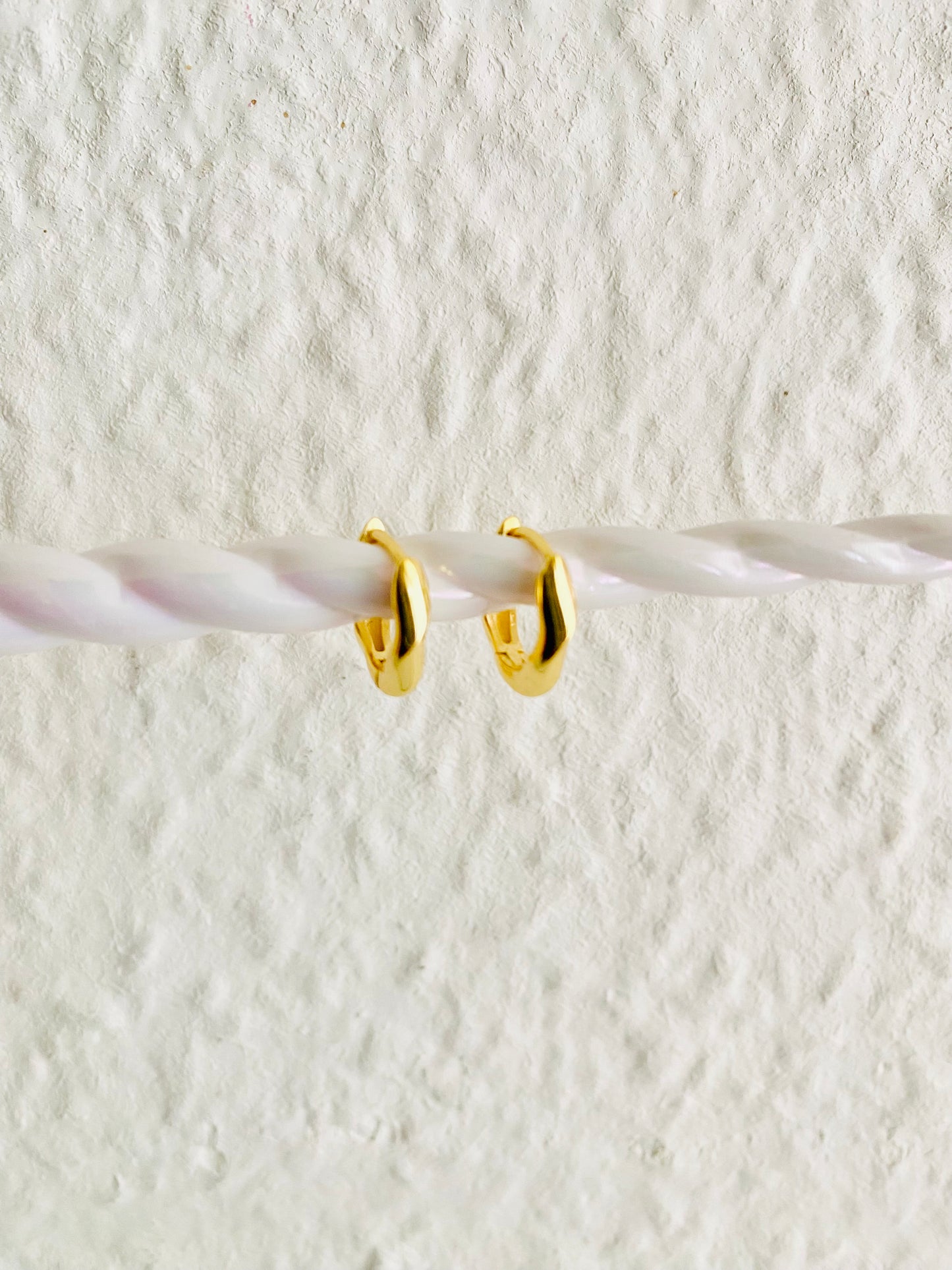 Boucles d'oreilles créoles en argent 925 MINIMALIST TWIST