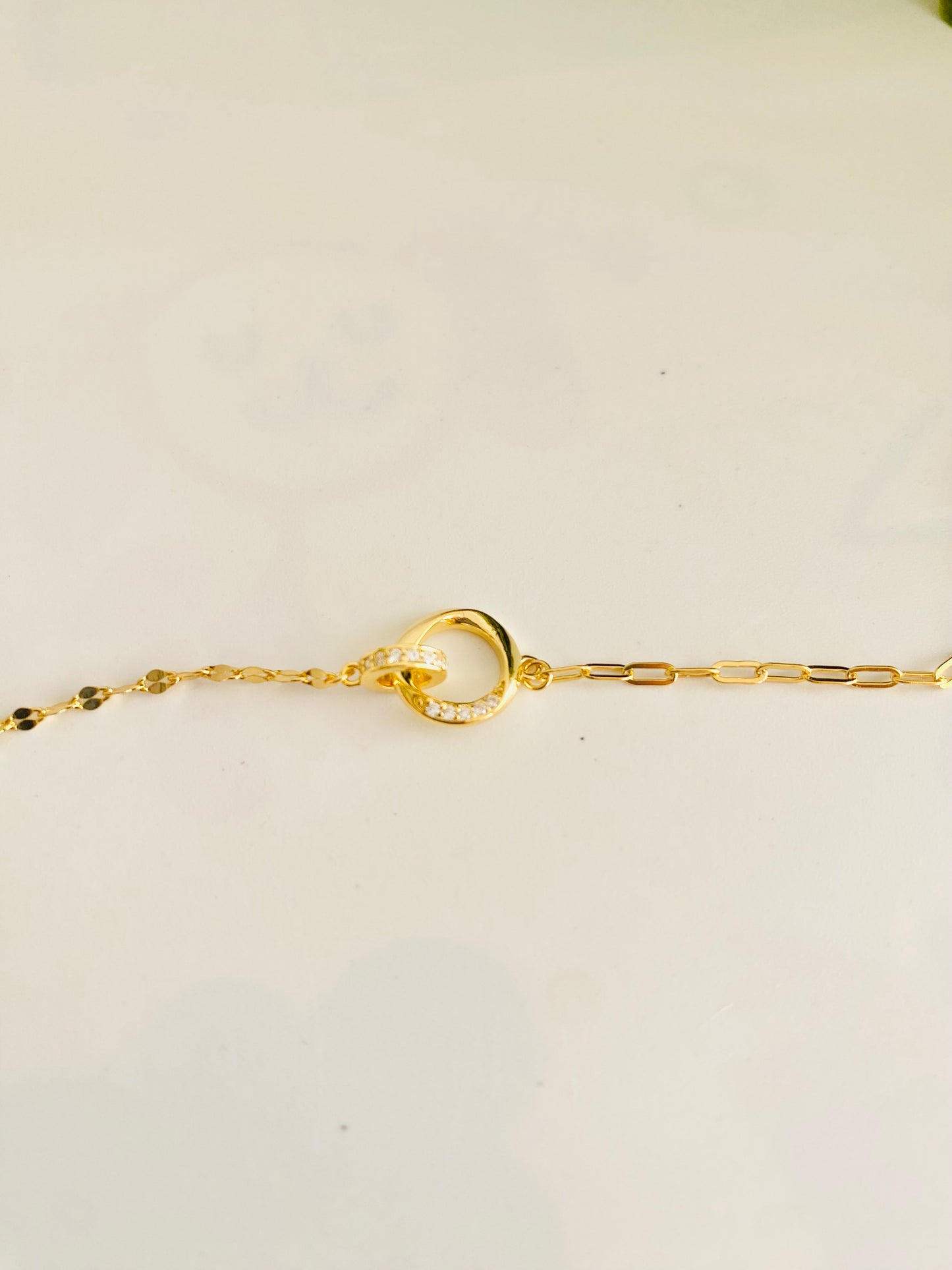 Bracelet en argent 925 avec chaîne en or et cercles entrelacés