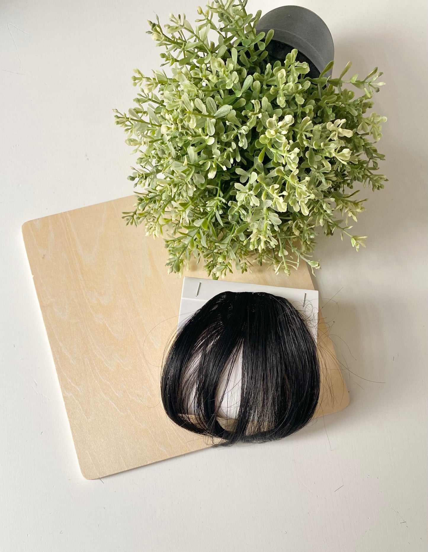 Frange de cheveux, une seule pince