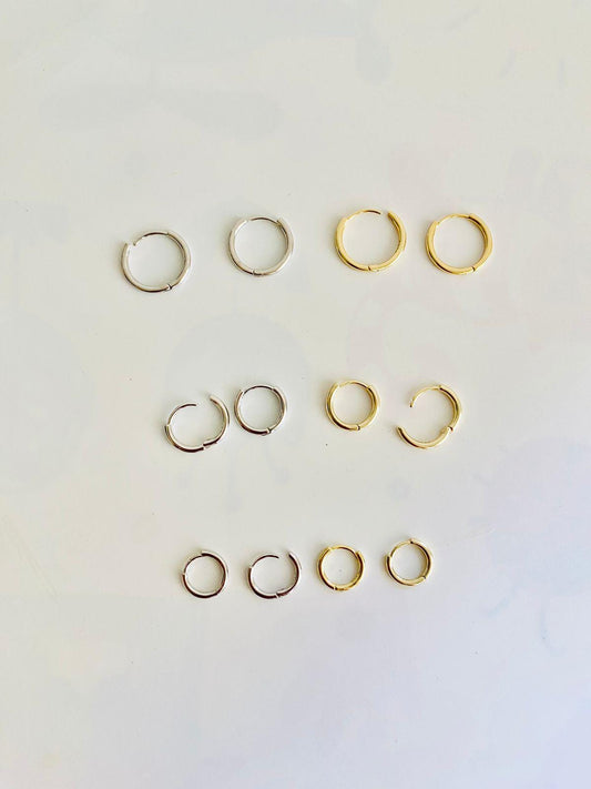 BASIC, 925 Silver, Huggie Hoop Earrings for Women, Women Hoop Earrings, 18K Gold Plated, Earlobe or Cartilage Piercing, Gifts for her, Gifts