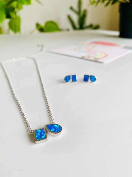 Aerial Opal Set, Pendant and Earrings, Opal Jewelery set, 925 Silver