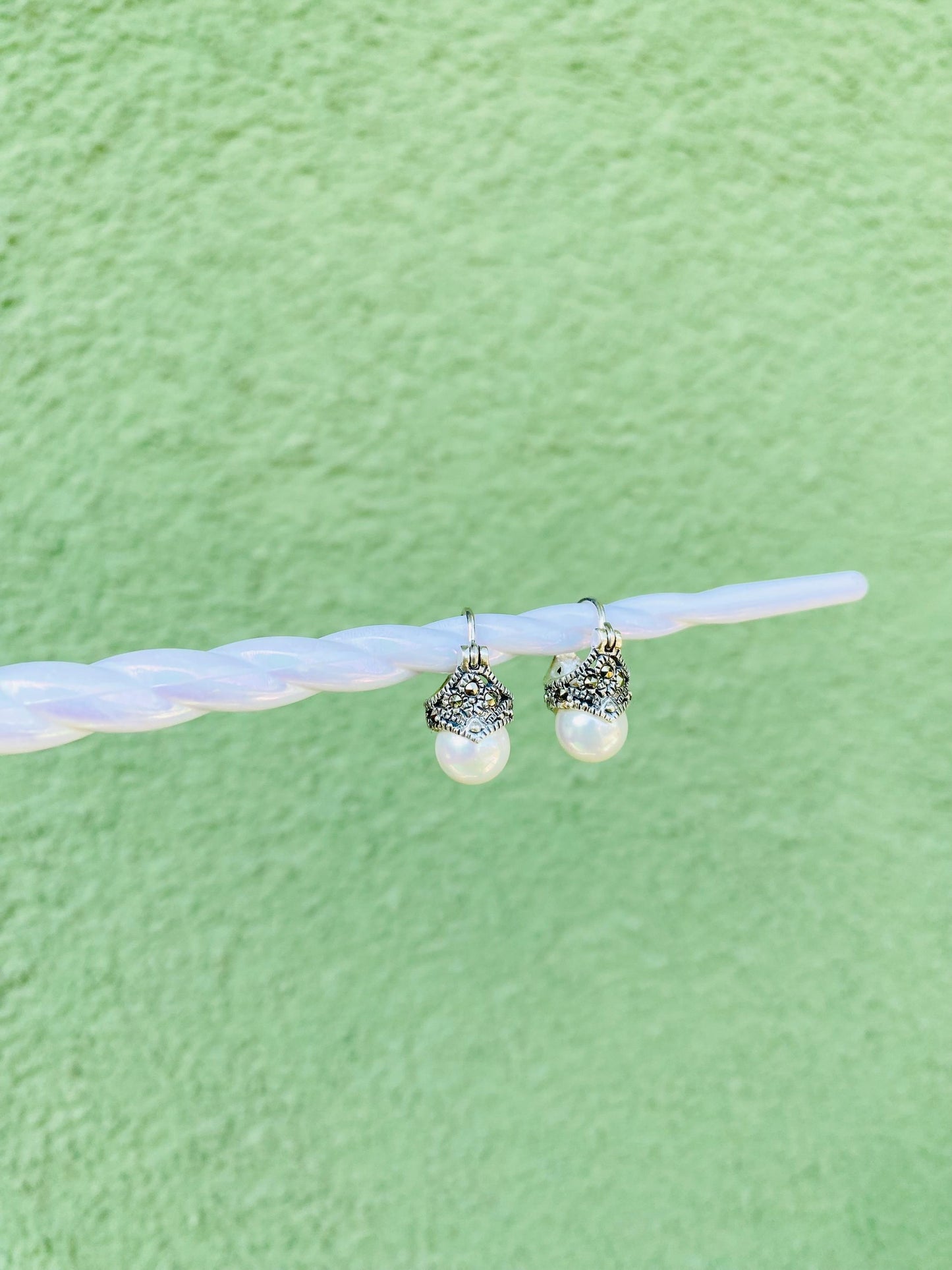 Boucles d'oreilles Noor Créoles minimalistes en argent sterling 925