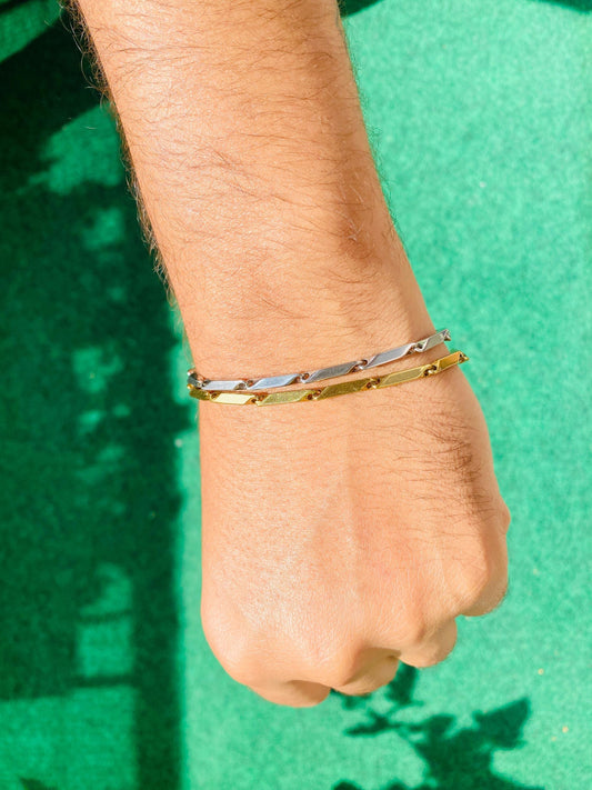 Ash & Alloy Chain Bracelet: 18K Plated Stainless Steel, Unisex