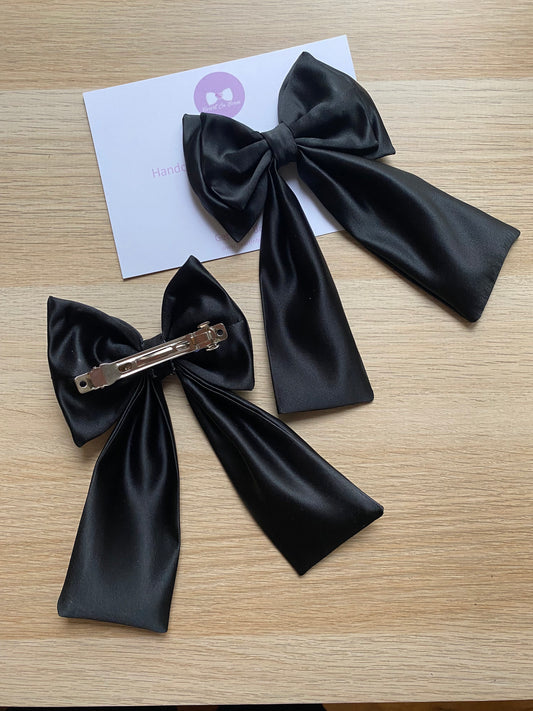 Black Noir Pigtail Barrette Clip