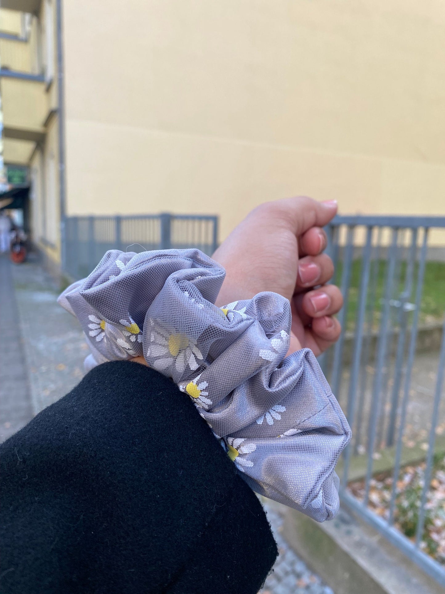 Le Chouchou Fleur Grise