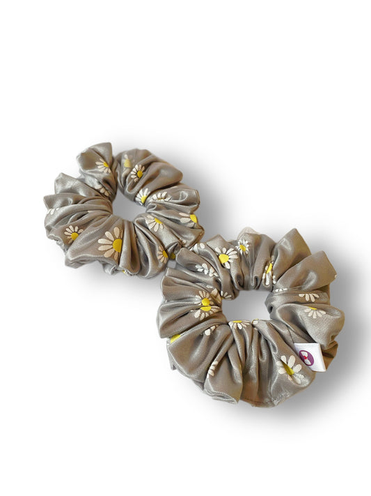 The Grey flower Scrunchie