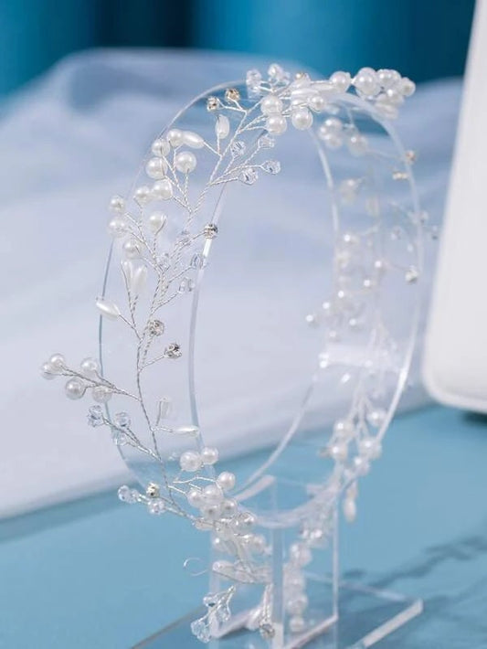 White Pearl Bridal Hair