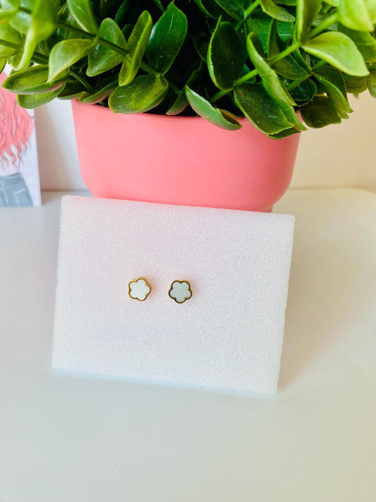 Clous d'oreilles Clover en acier inoxydable plaqué or 18 carats pour femme, clous d'oreilles, piercing au lobe de l'oreille, cadeaux pour elle, cadeaux