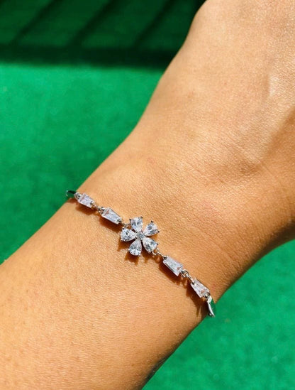Bracelet en argent avec fleur de clochettes, argent, bracelet chaîne, argent 925, bracelet pour femme, femmes, cadeaux uniques pour elle, cadeaux
