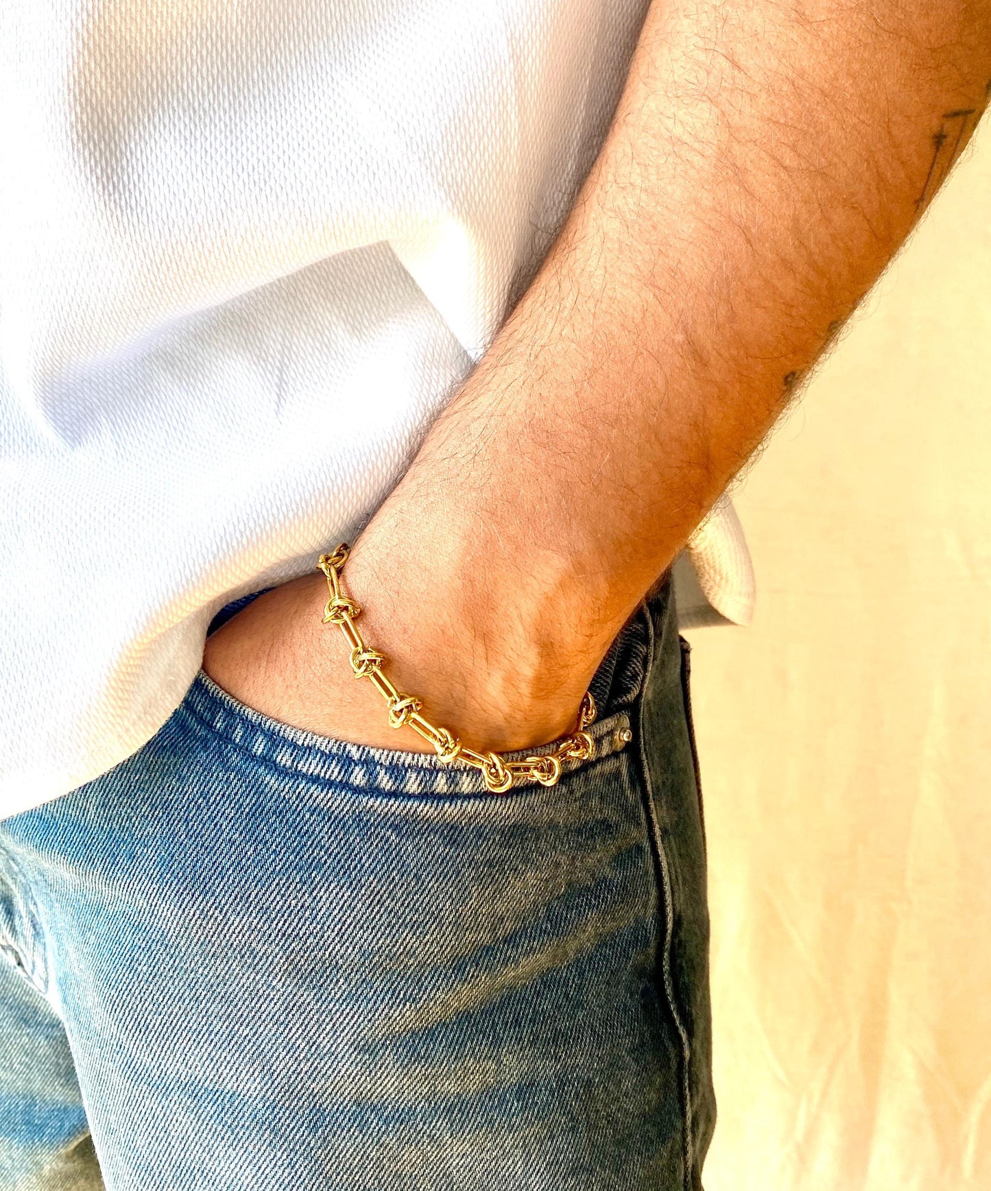 Charming Chain Bracelet: 18K Plated Stainless Steel, Unisex