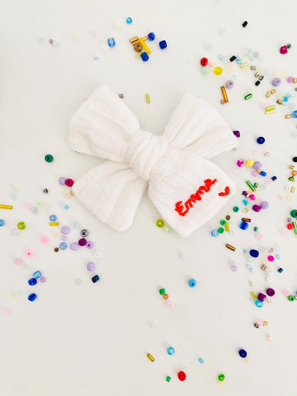 Personalized Baby Bow: Hand-Embroidered Cotton Hairband